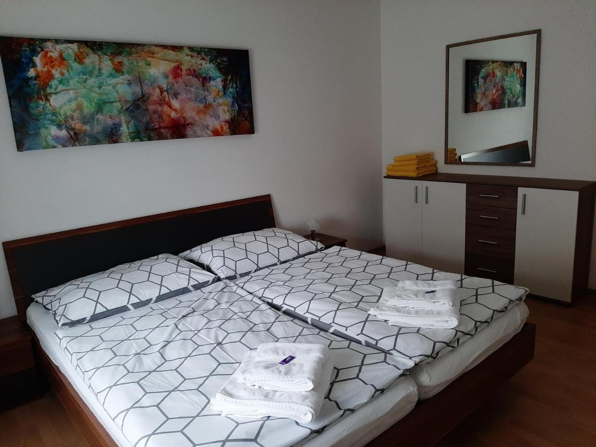 Josef Apartment